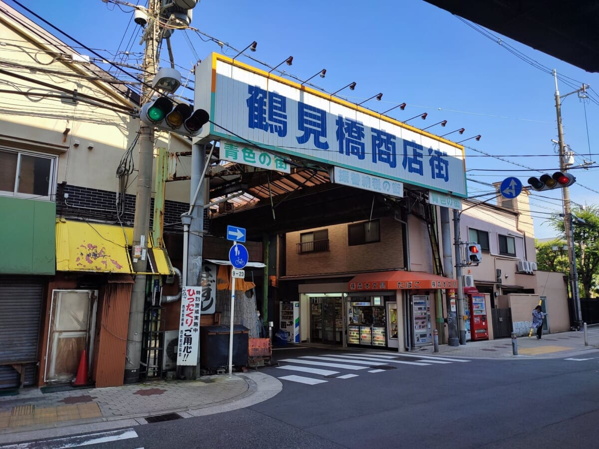 沖縄タウン（鶴見橋商店街）