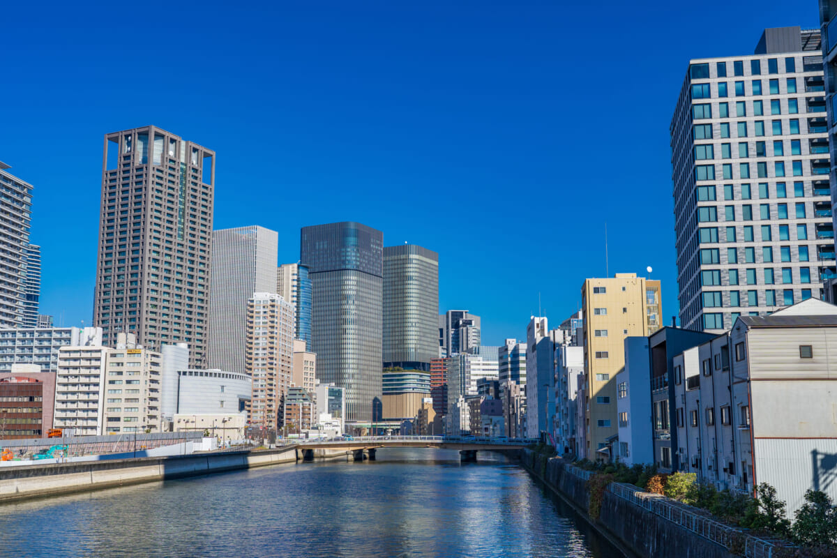 土佐堀川沿いカフェ街